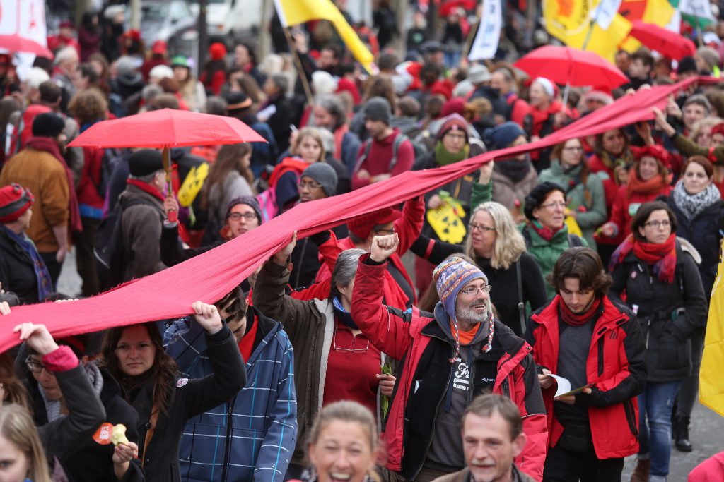 23327756209_a8ae5a2df4_k